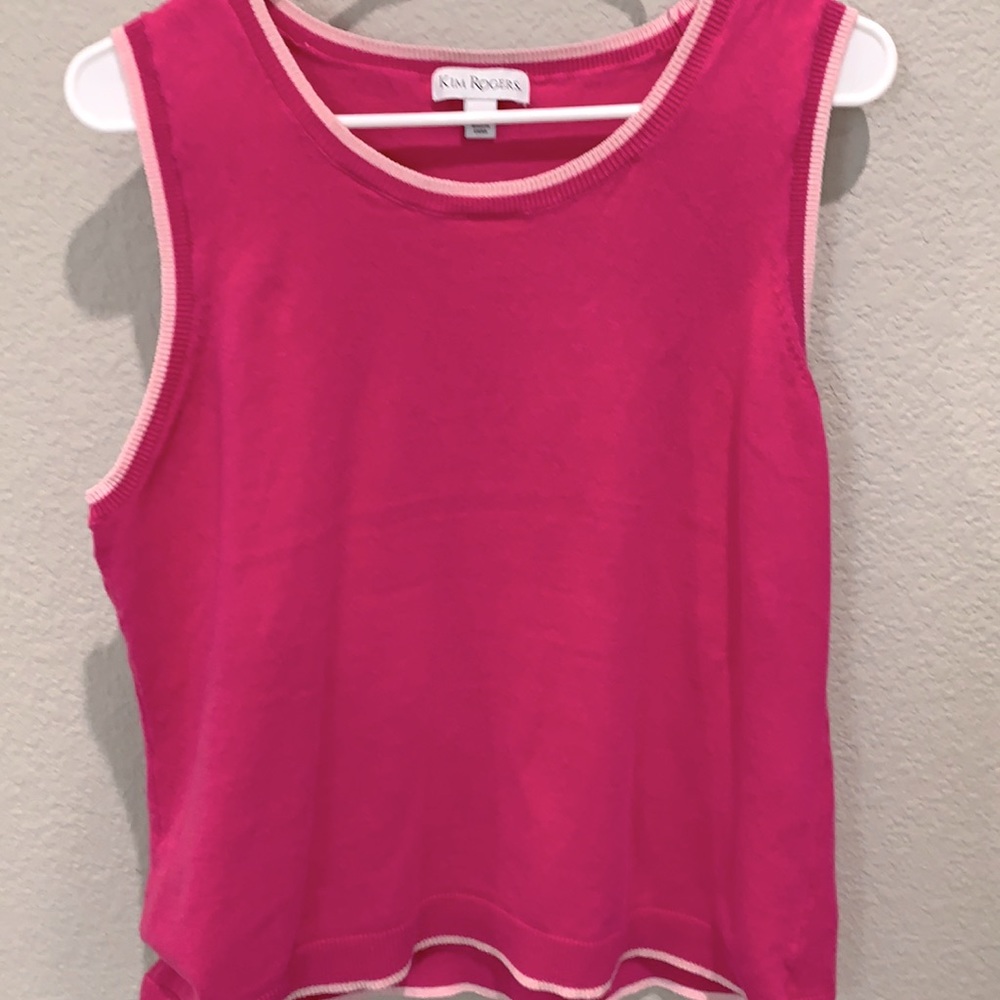 Sleeveless sweater tank with jacket